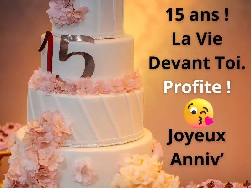 Souhaiter un joyeux anniversaire à un adolescent ou une adolescente avec une jolie image avec un gâteau d'anniversaire et le chiffre 15