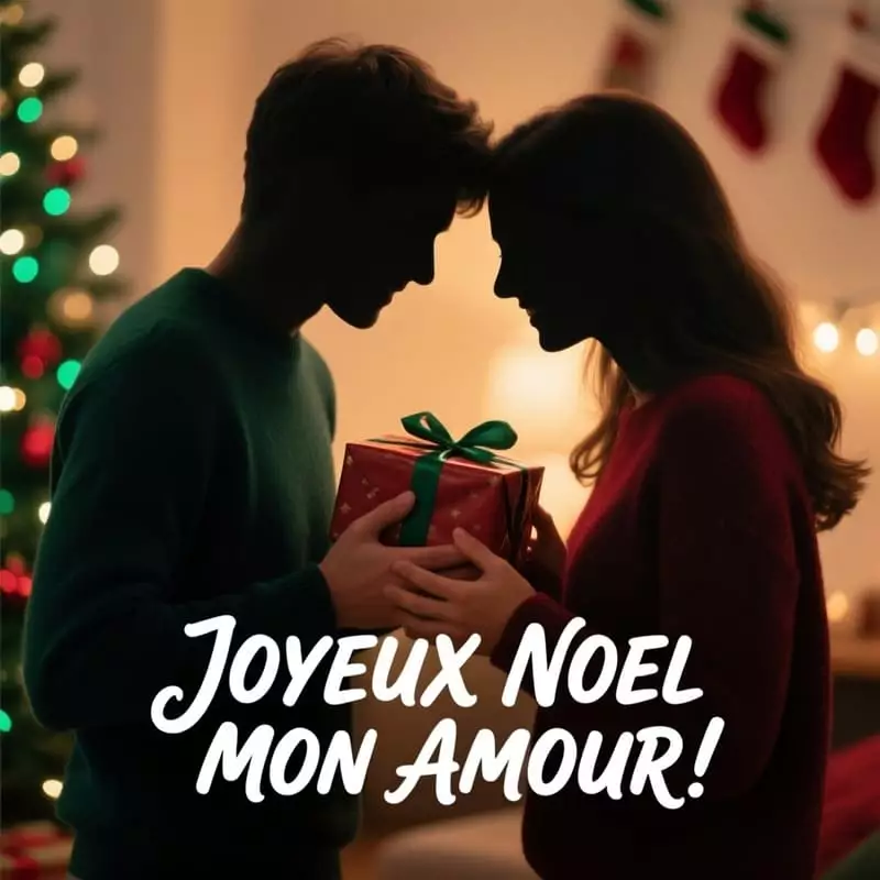 Homme déclarant son amour à femme émue devant sapin de Noël illuminé